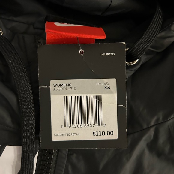 $110 Nike Windrunner Jacket GX Black / White AJ2974-010 Women’s Sz: XS - Picture 4 of 6